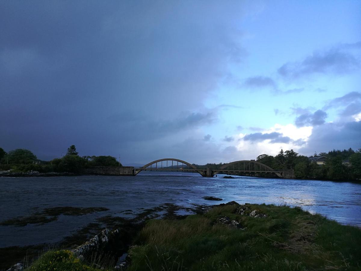 Watersedge Seaviews Hotel Kenmare Exterior foto