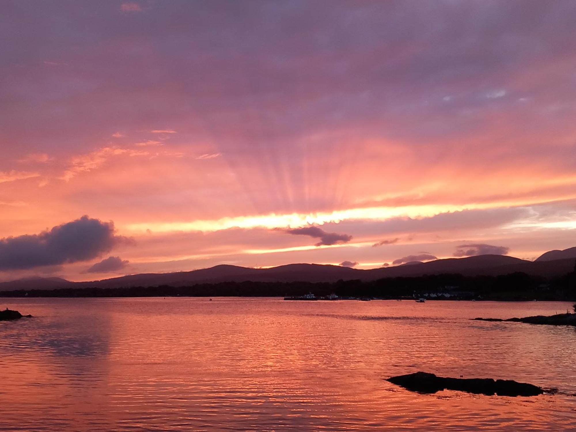 Watersedge Seaviews Hotel Kenmare Exterior foto